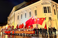 x1
