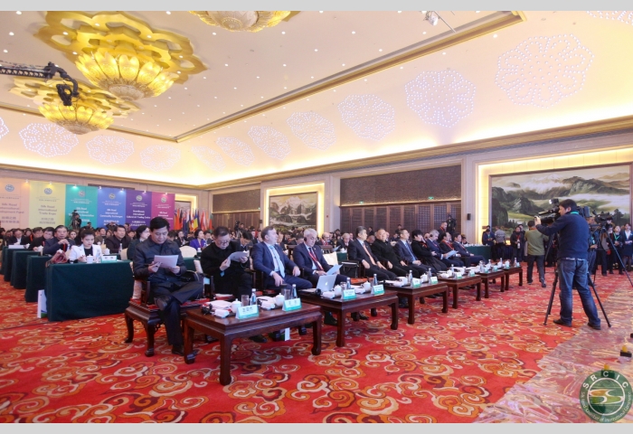 At the scene of Discussion on Silk Road Culture Week 2