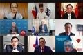 x1