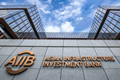 x3